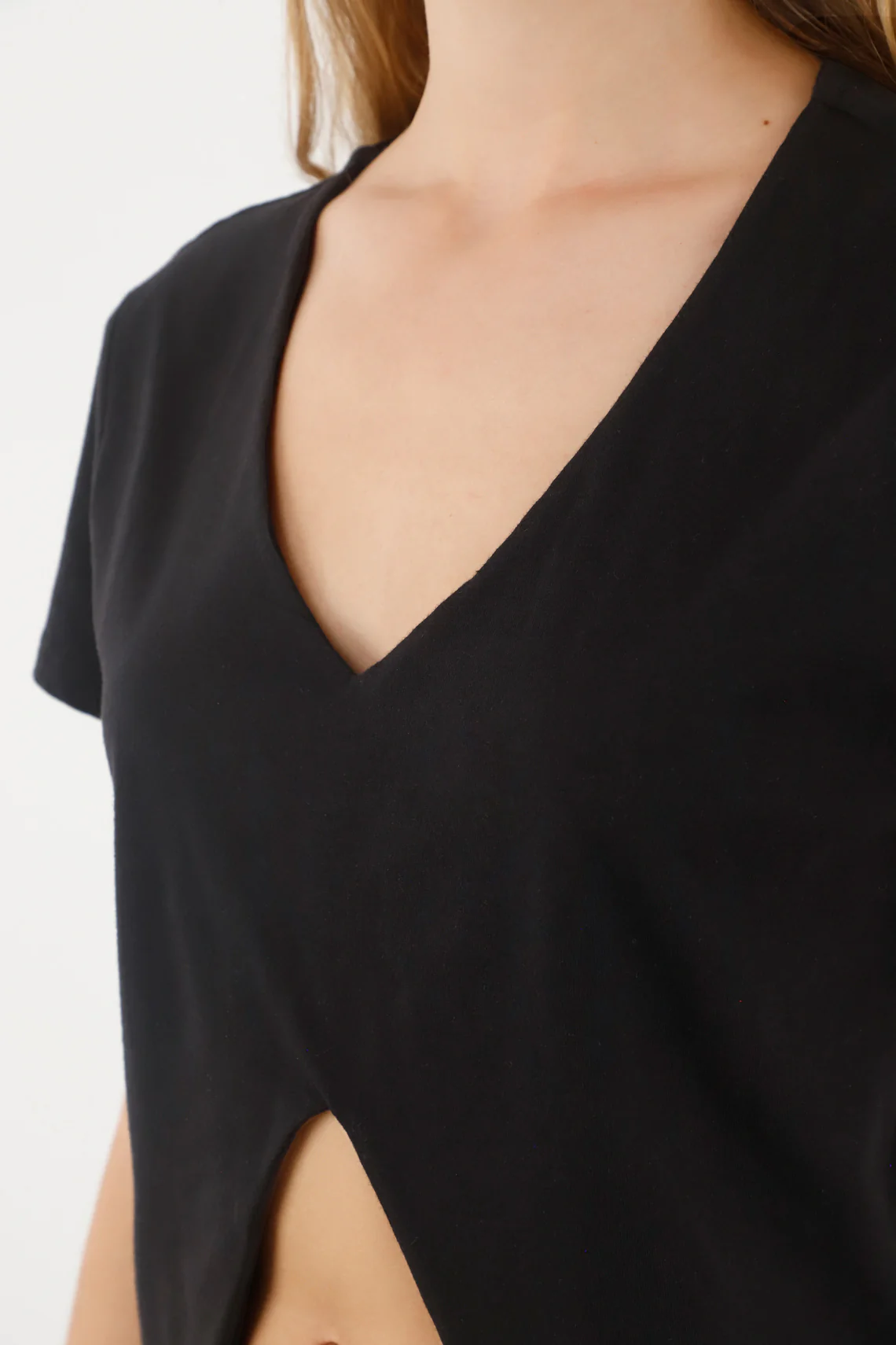 Women's Short Sleeve Black V-Neck Top with Front Opening - Image 3