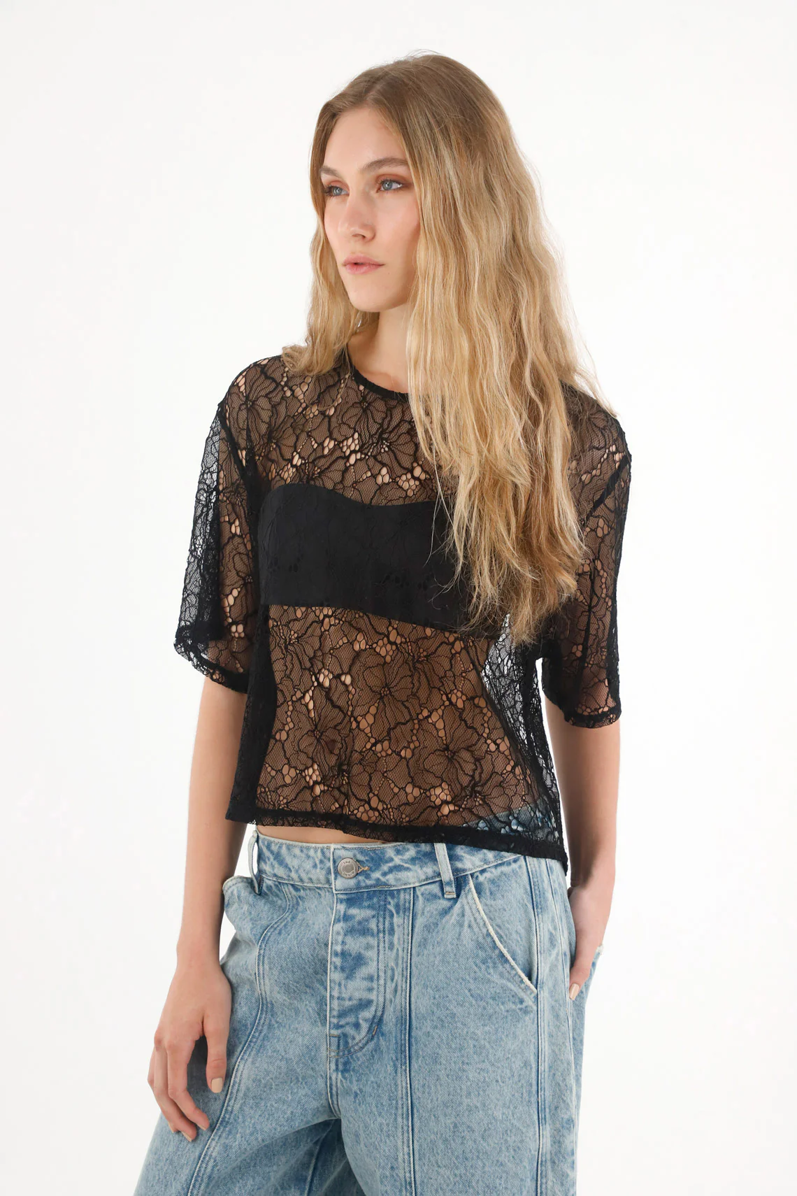 Women's Black Boxy Fit Wide Silhouette T-shirt - Image 3