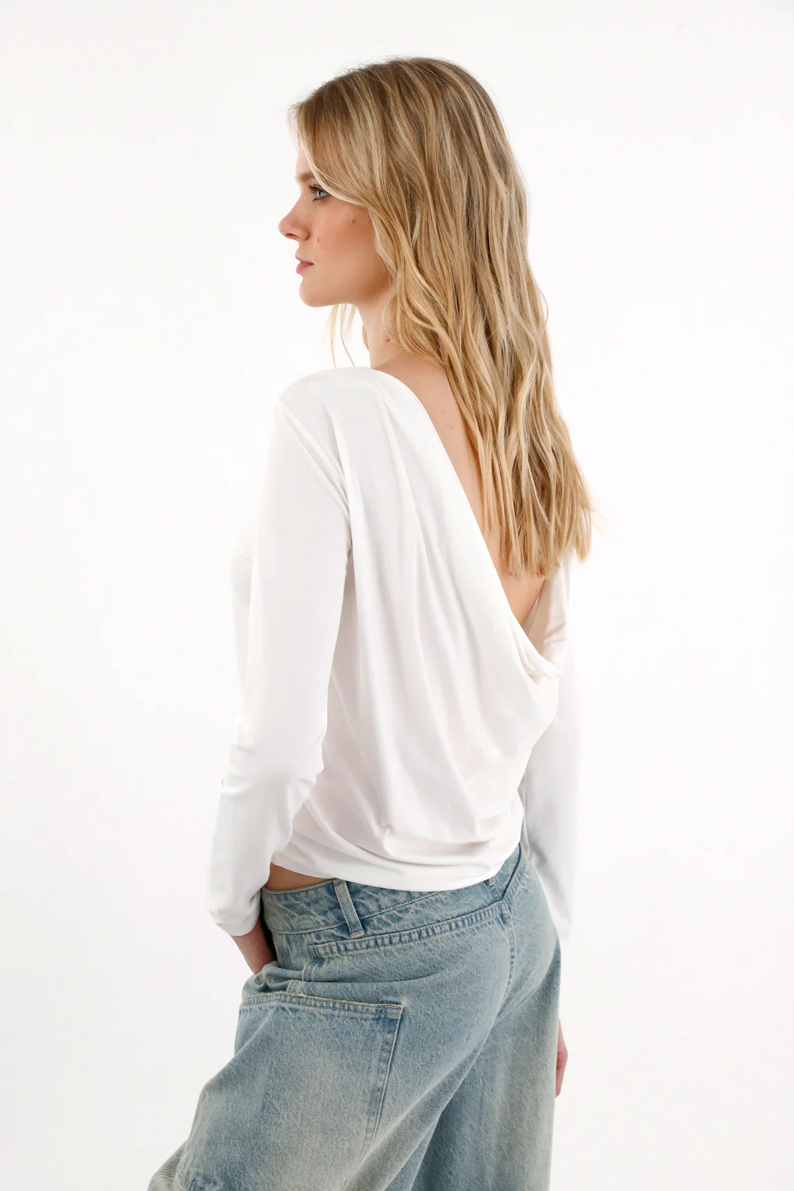 Lightweight Back-Open Top for Women - Image 3