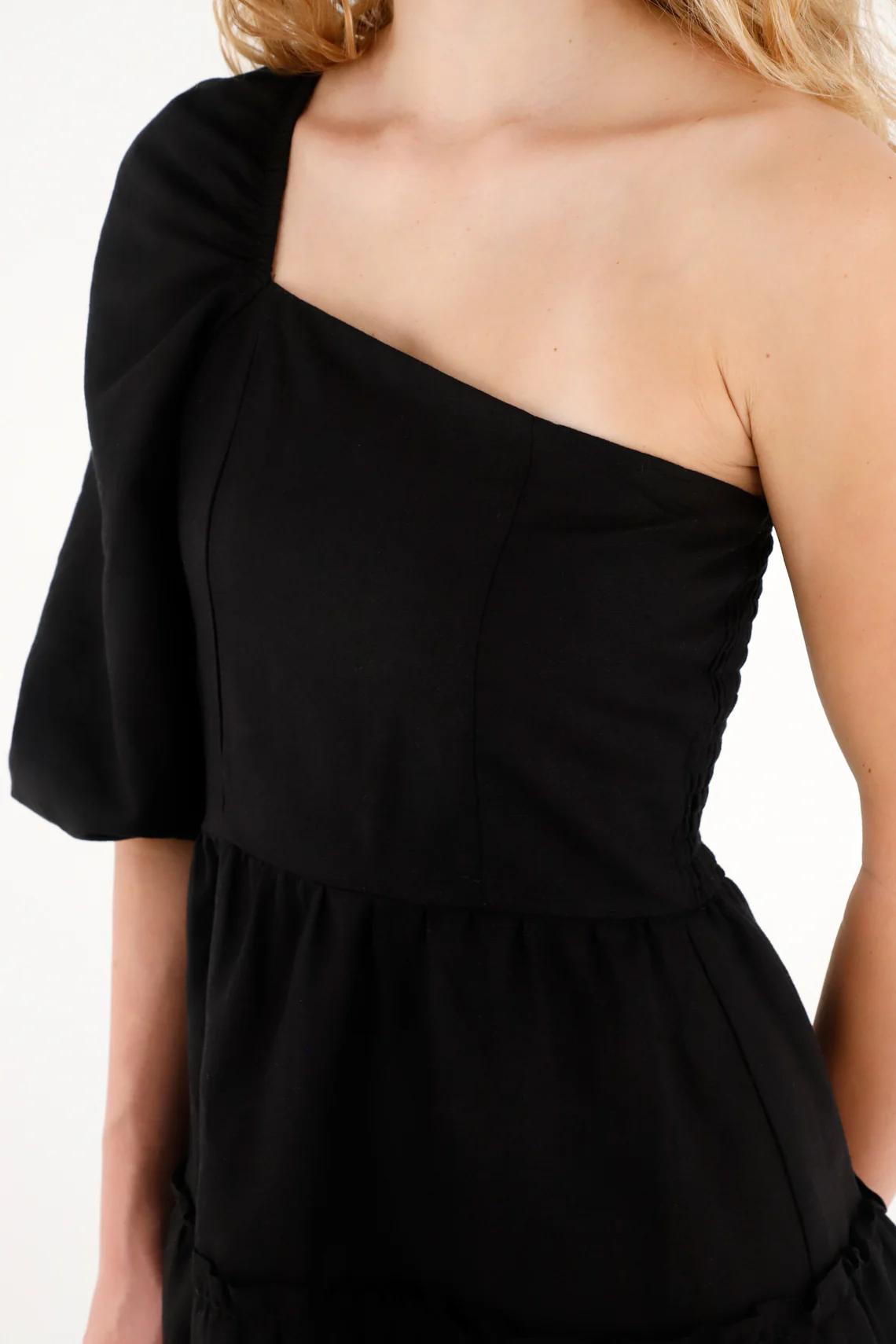 Women's black 100% linen short dress - Image 3
